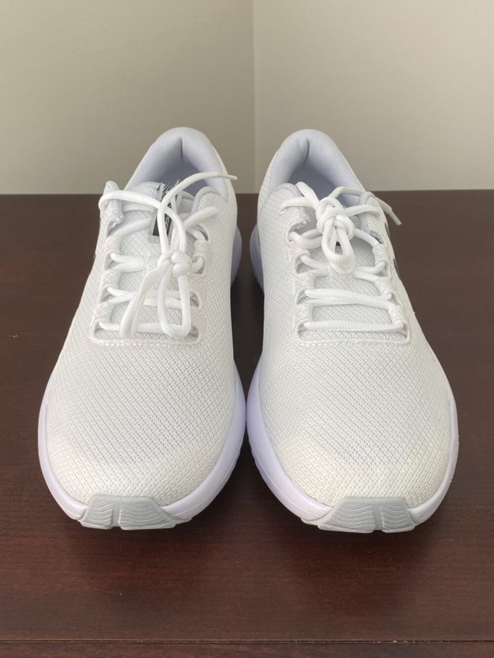 Under Armour Charged Surge 4 Running Shoes NIB - Picture 8 of 15